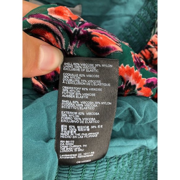 Anthropologie Surplice Tie-Front Blouse in green, size XS, perfect condition - Picture 7 of 10